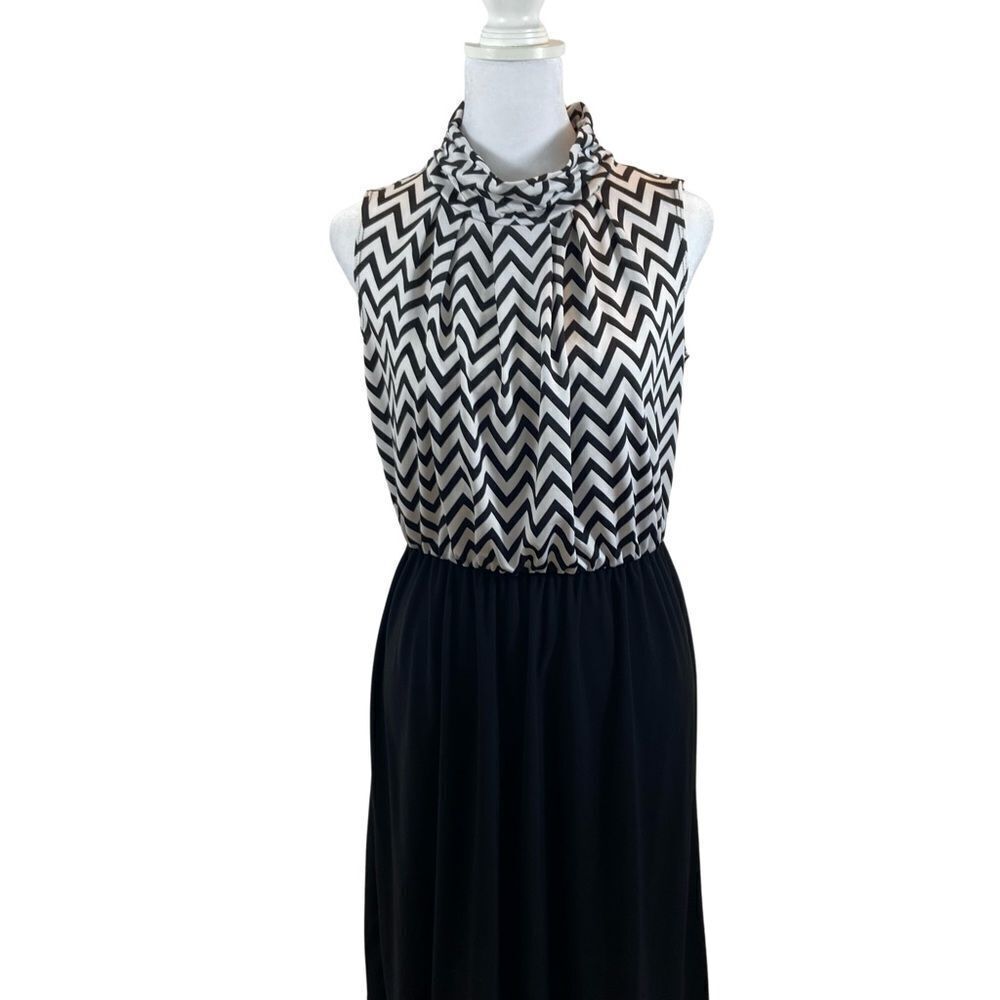 PerSeption Concept Brand Sleeveless Black and White Midi Dress Size Small